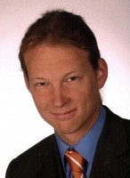 Prof. Dr. Johannes Hewig Prof. Dr. Johannes Hewig